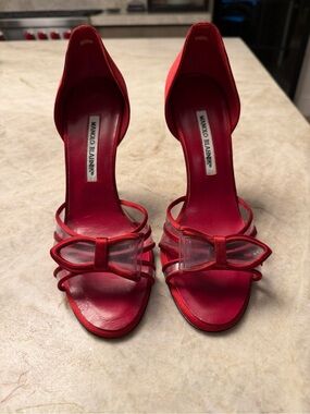 Rarely worn Manolo Blahnik Red Satin Bow-Strap Women's Heels